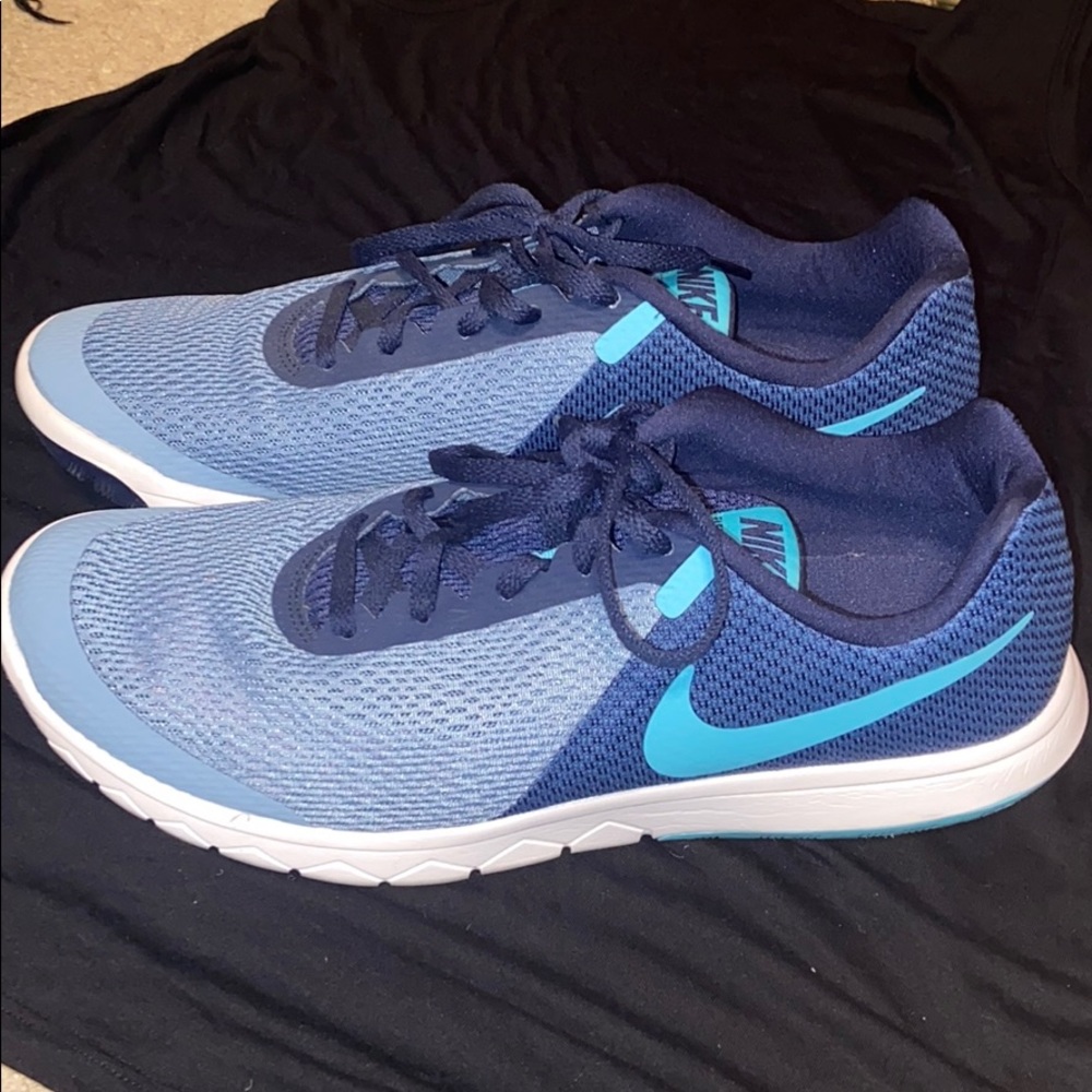 Nike flex experience rn 6